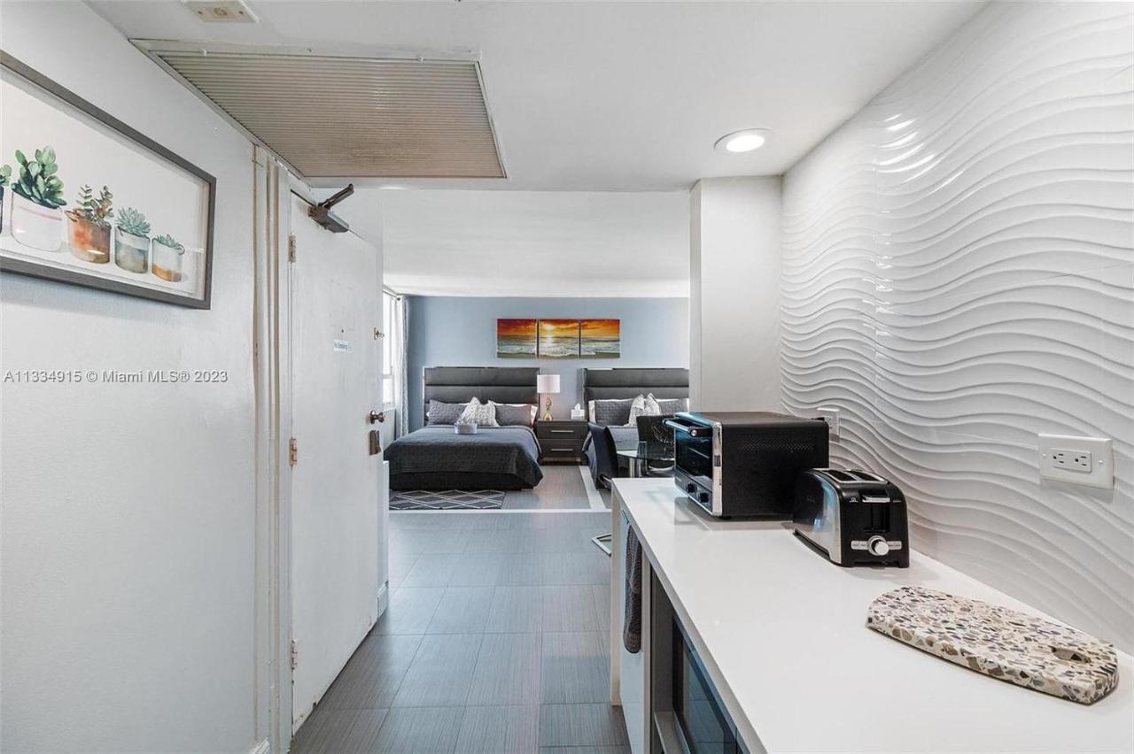 11Th - Seven Heaven Miami- Unforgettable Ocean Front- Free Parking Aparthotel Miami Beach Buitenkant foto